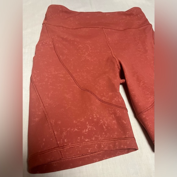 lululemon athletica Pants - Lululemon Womans Shorts in Pristine Condition!!